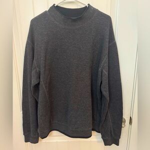 Men's Gray Sweater consensus size large